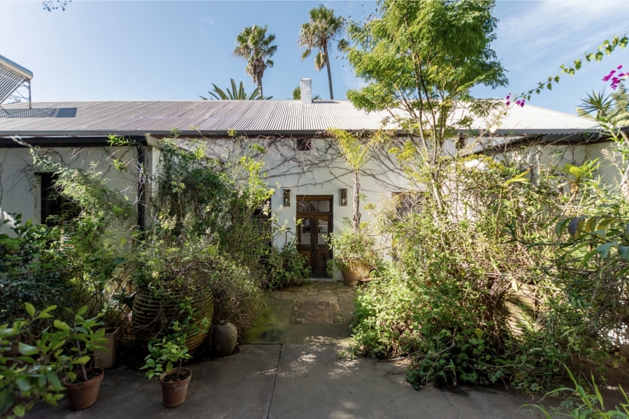 8 Bedroom Property for Sale in Hopefield Western Cape